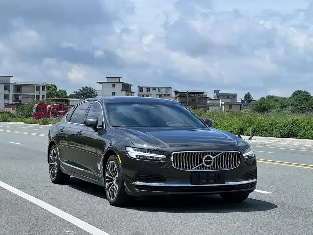 Volvo S90 PHEV — фото 9