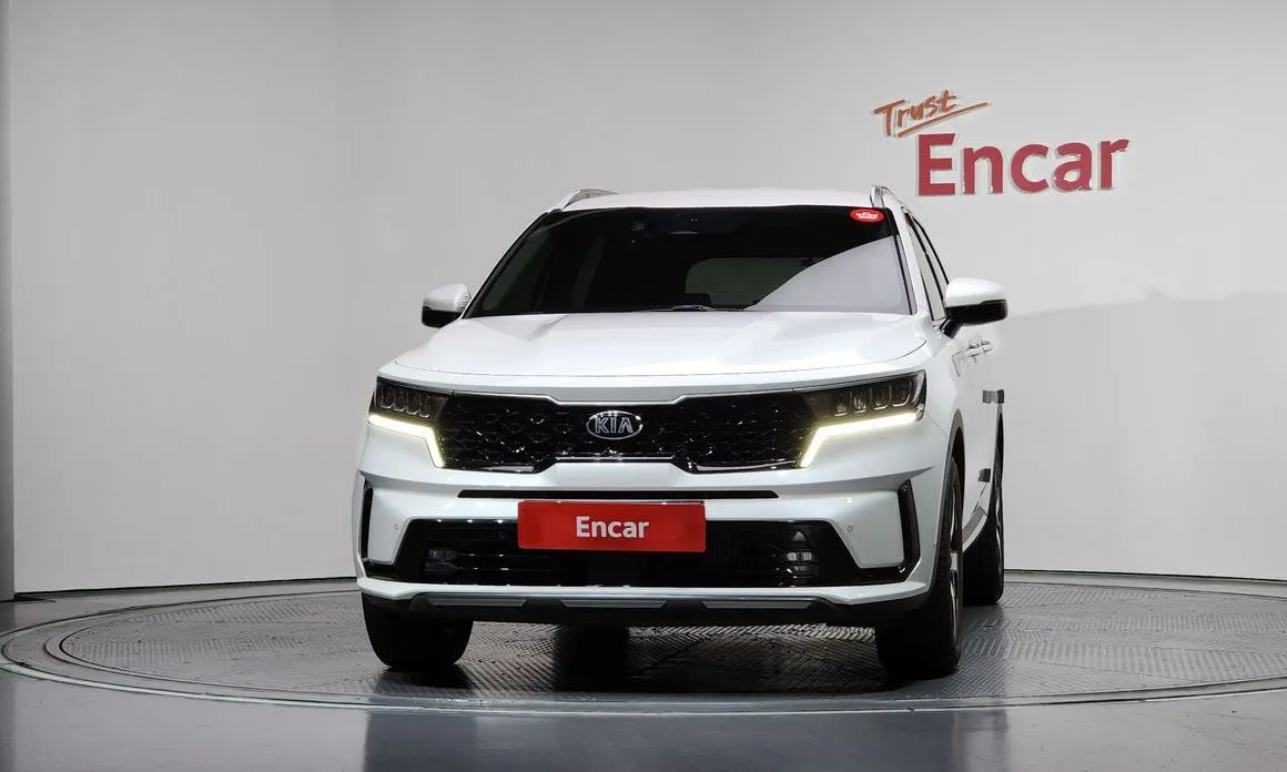 Kia Sorento — фото 5