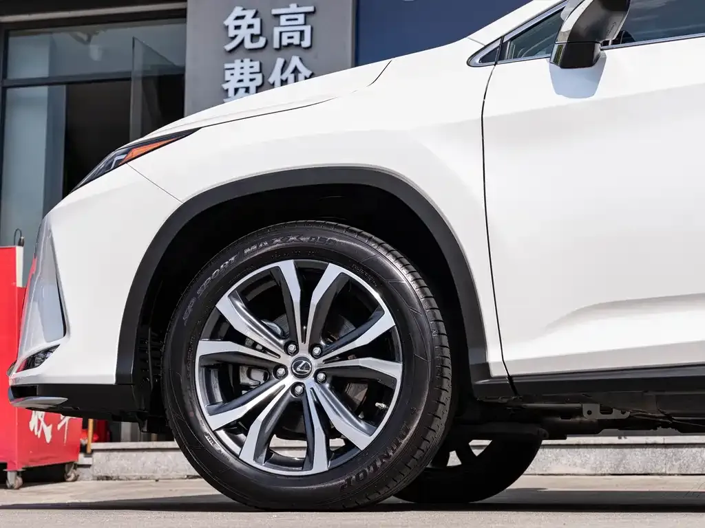 Lexus RX — фото 4