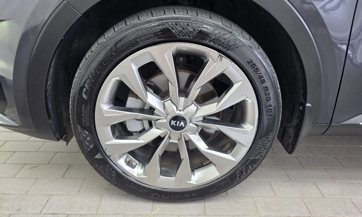 Kia Sorento — фото 3