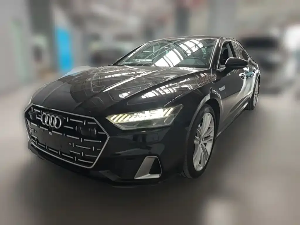 Audi A7L — фото 10