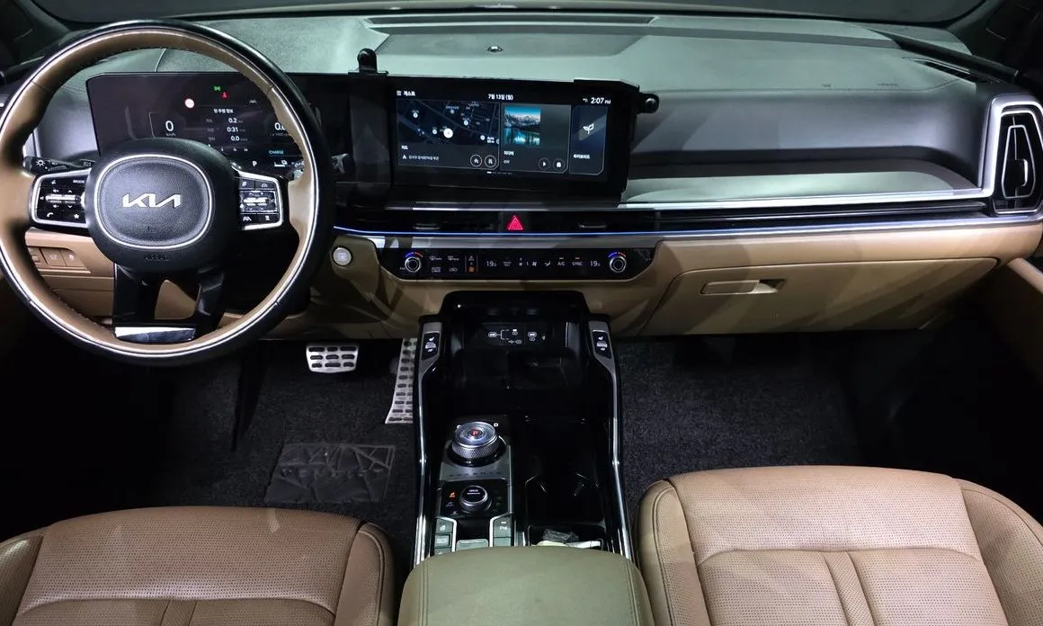 Kia Sorento — фото 9