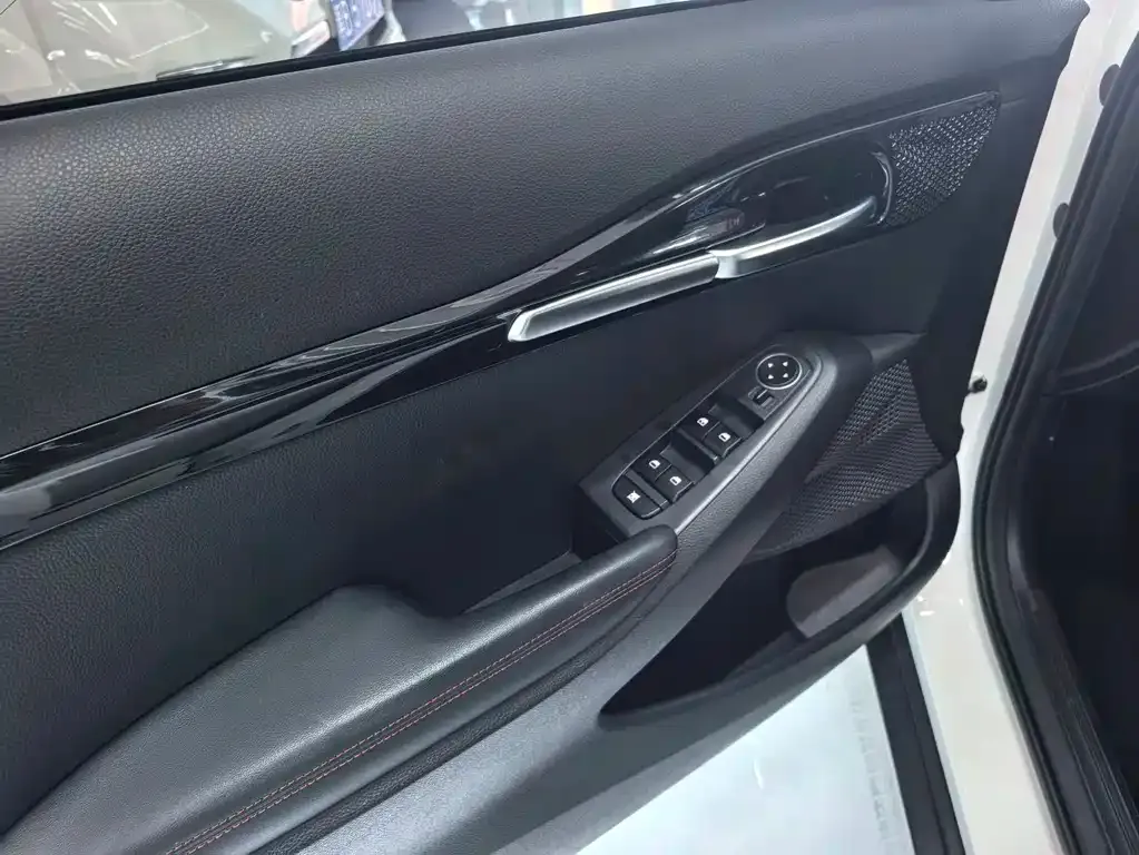 Kia KX3 — фото 2