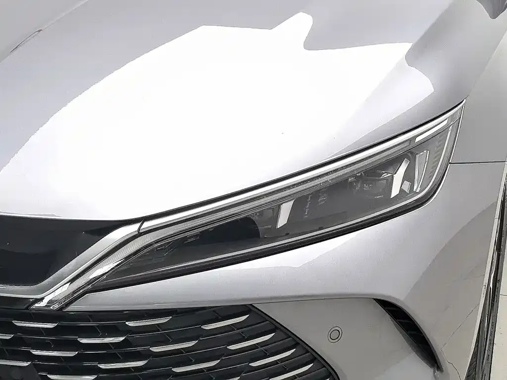 BYD Qin L — фото 10