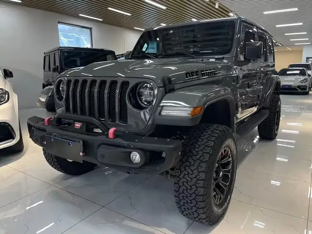 Jeep Wrangler — фото 9
