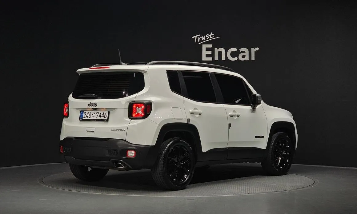 Jeep Renegade 2022 из KR, фото 4