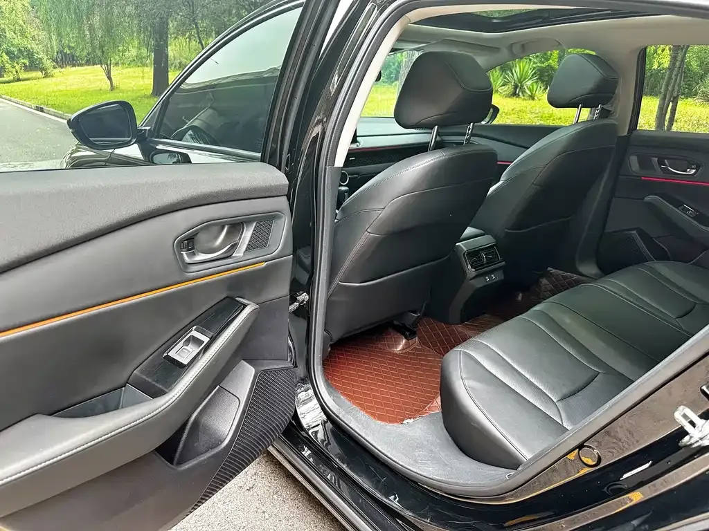 Honda Accord — фото 3