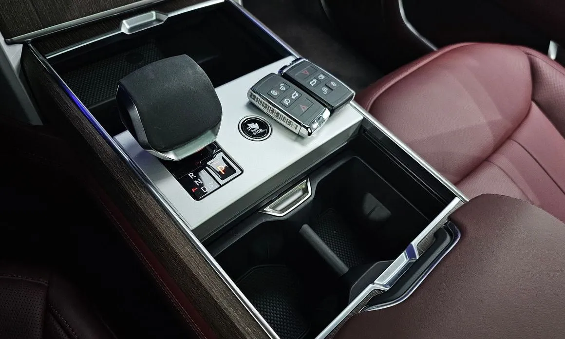 Land Rover Range Rover — фото 10