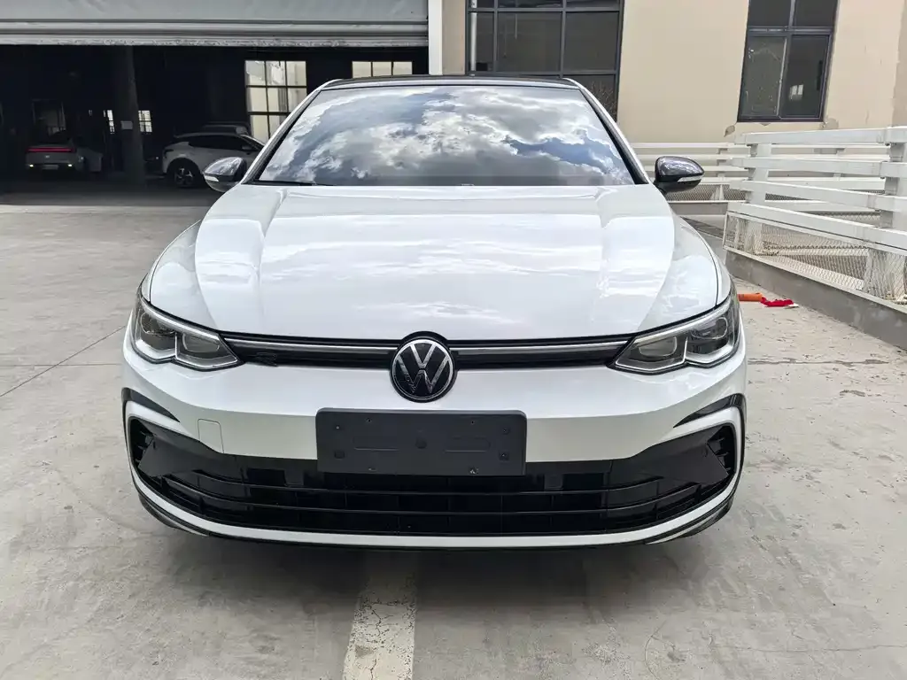 Volkswagen Golf — фото 2