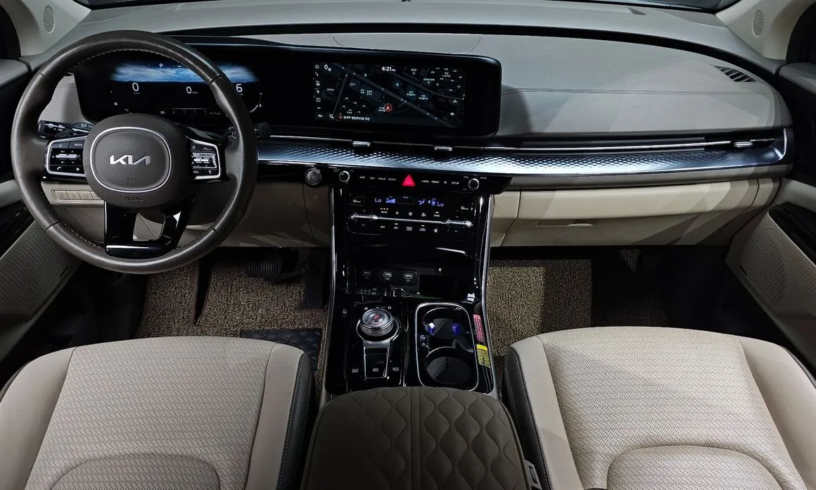 Kia Carnival 2023 из KR, фото 10
