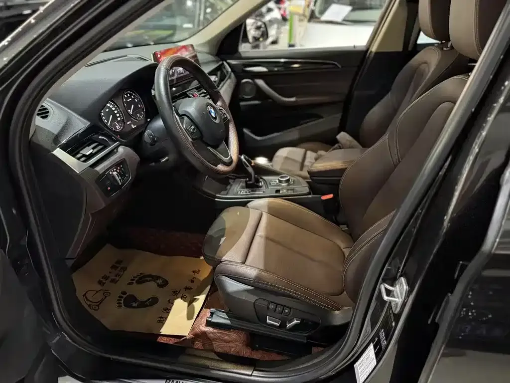 BMW X1 2021 из CN, фото 5