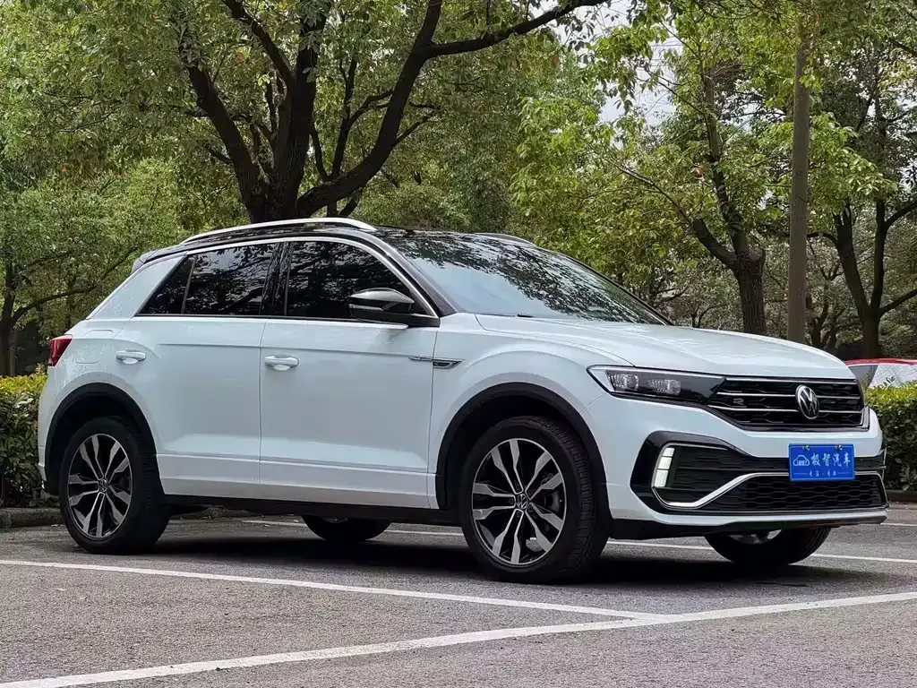 Volkswagen T-Roc — фото 5