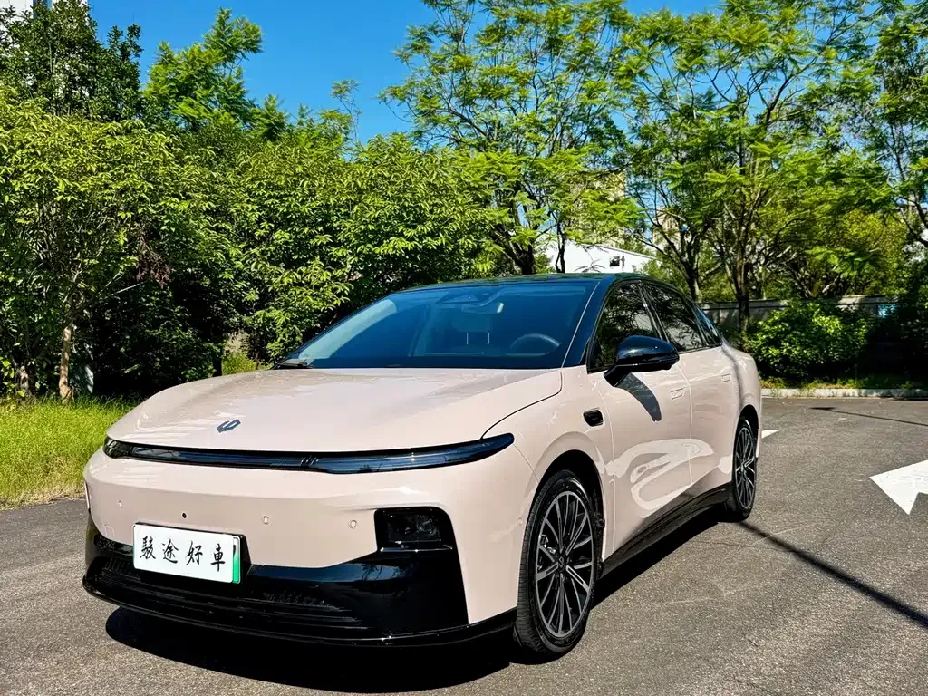 Leapmotor B01