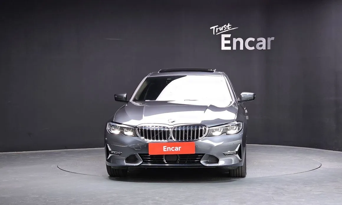 BMW 3-Series 2021 из KR, фото 3