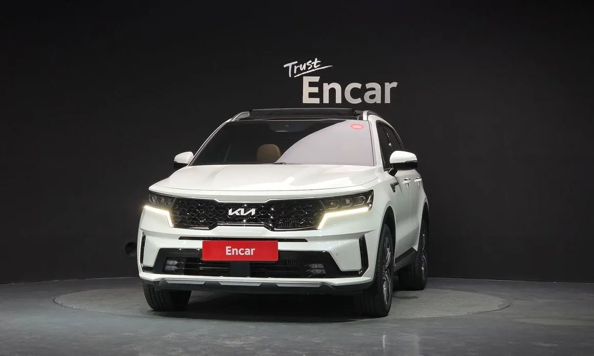Kia Sorento — фото 6