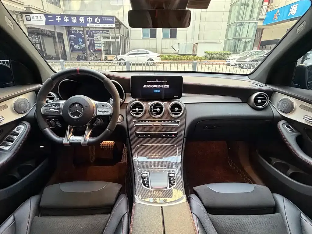 Mercedes-Benz GLC AMG — фото 9