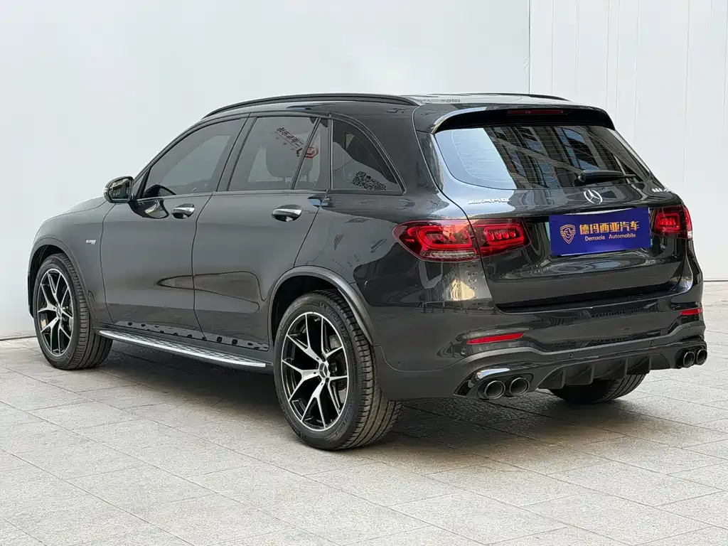 Mercedes-Benz GLC AMG — фото 6