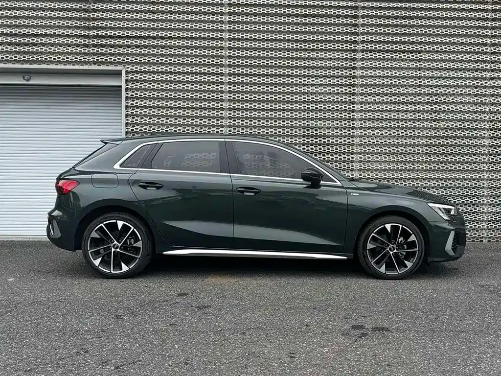 Audi A3 — фото 9