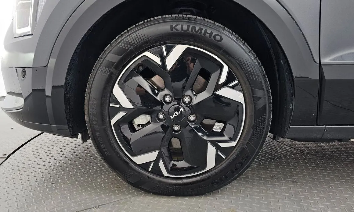 Kia Niro — фото 10
