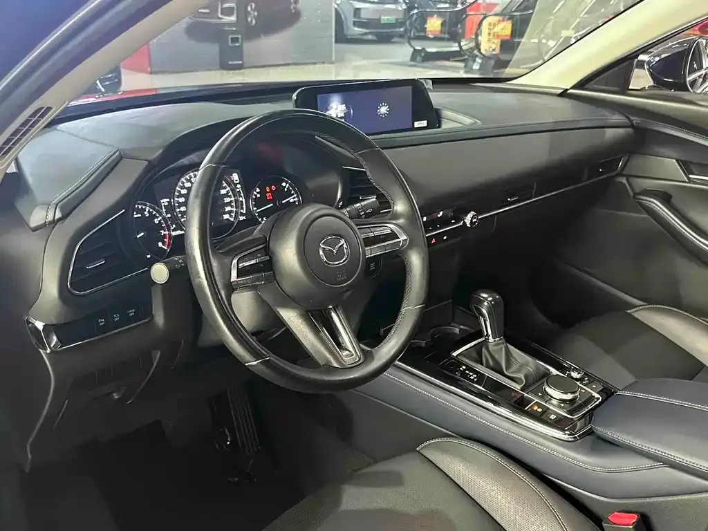 Mazda CX-30 2022 из CN, фото 4