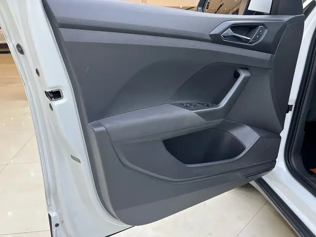 Volkswagen T-Cross 2025 из CN, фото 3