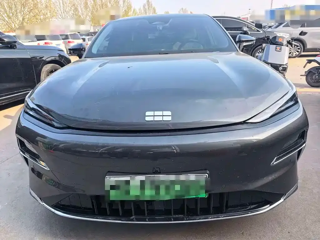 Geely Galaxy Xingyao 8 2025 из CN, фото 2