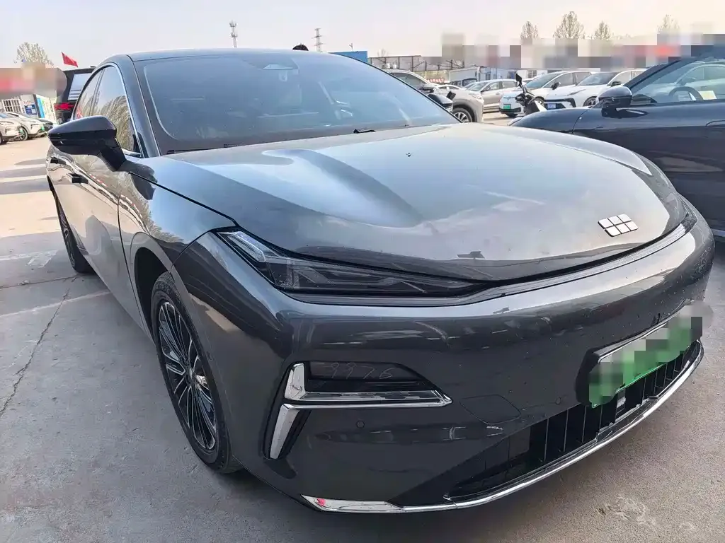 Geely Galaxy Xingyao 8 2025 из CN, фото 8