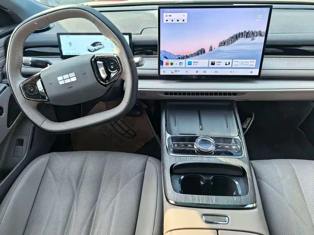 Geely Galaxy Xingyao 8 2025 из CN, фото 4