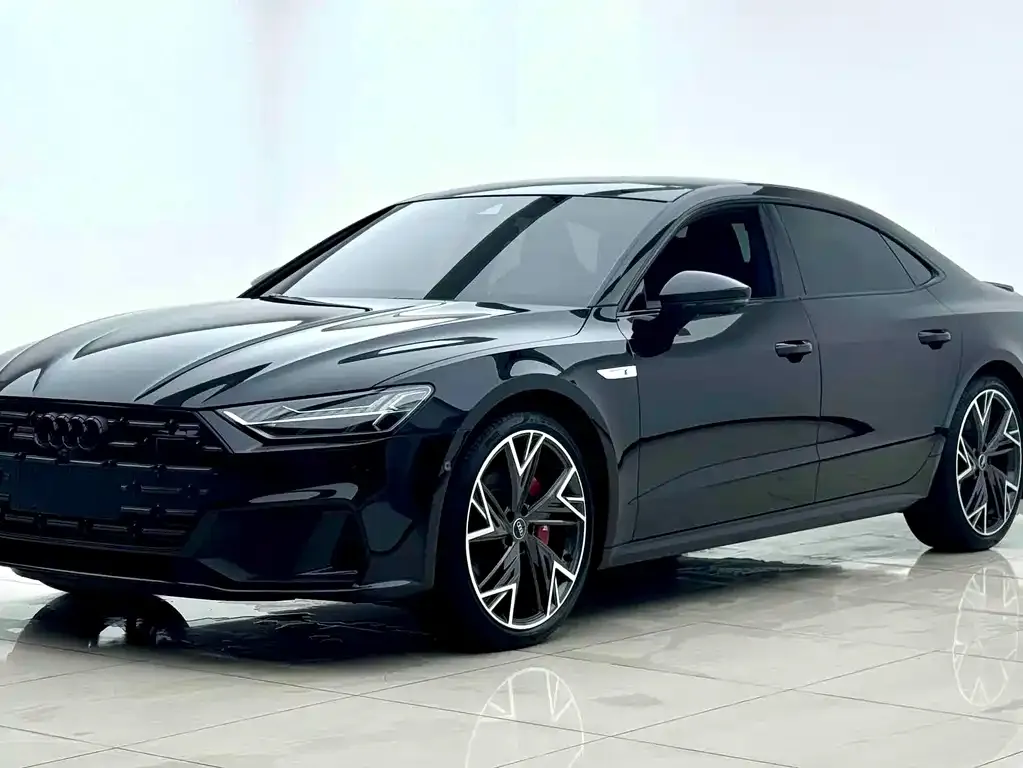 Audi A7L — фото 1