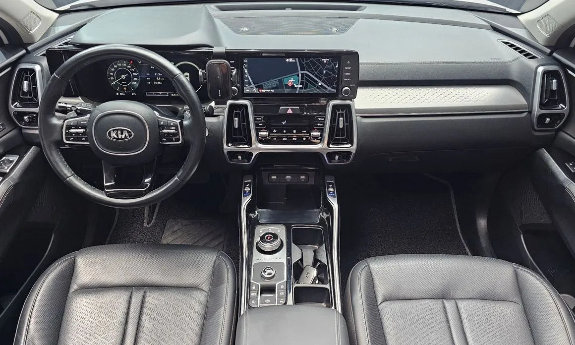 Kia Sorento — фото 4