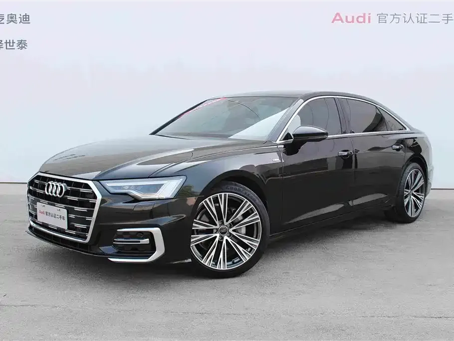 Audi A6L — фото 1