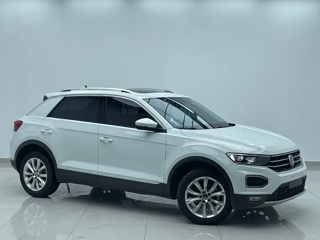 Volkswagen T-Roc — фото 4