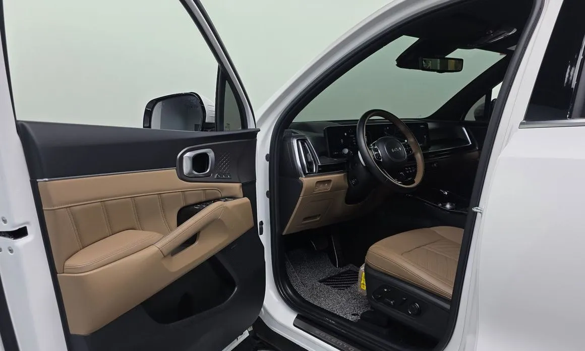 Kia Sorento — фото 4