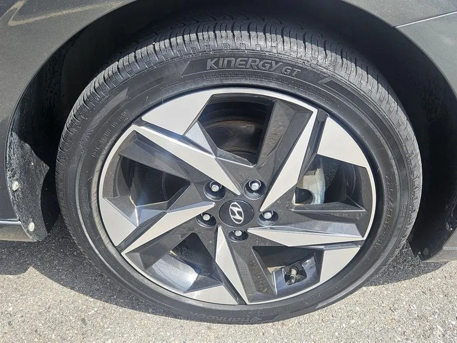 Hyundai AVANTE — фото 9