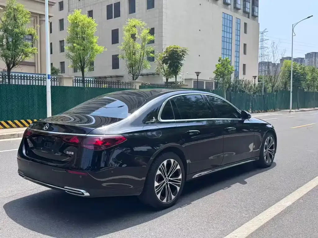 Mercedes-Benz E-Class New Energy — фото 3