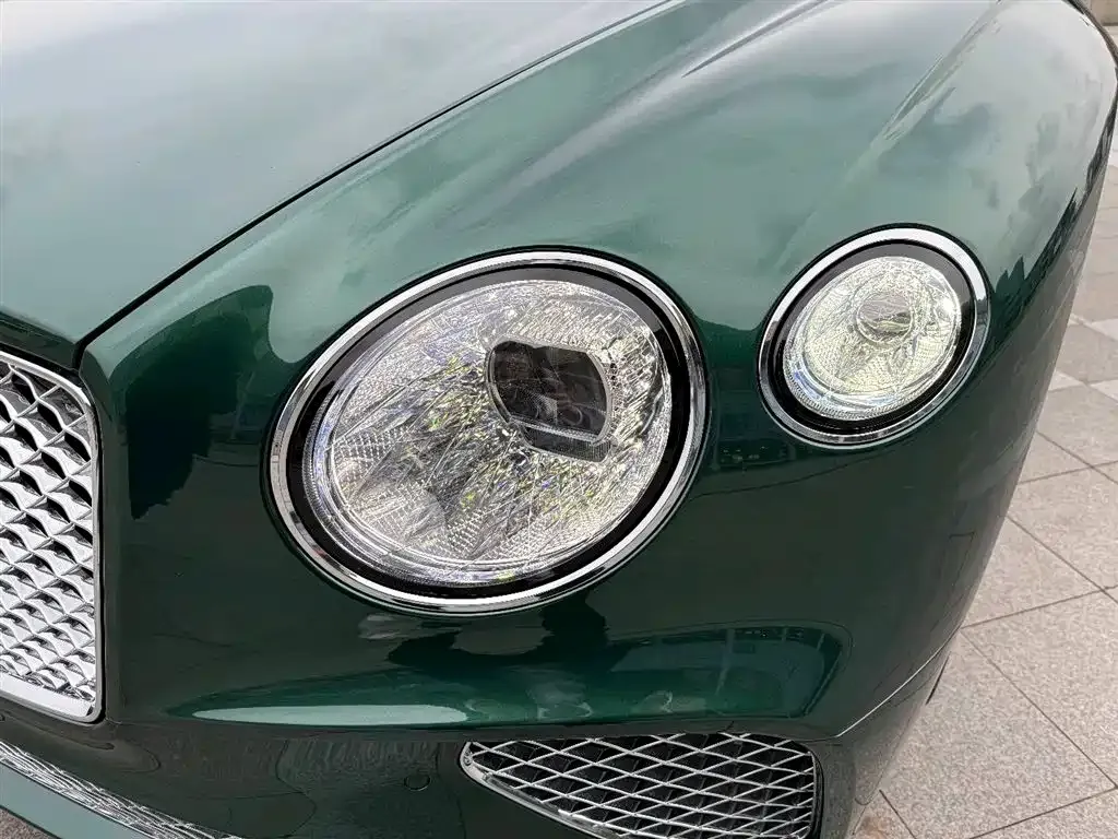 Bentley Continental — фото 9