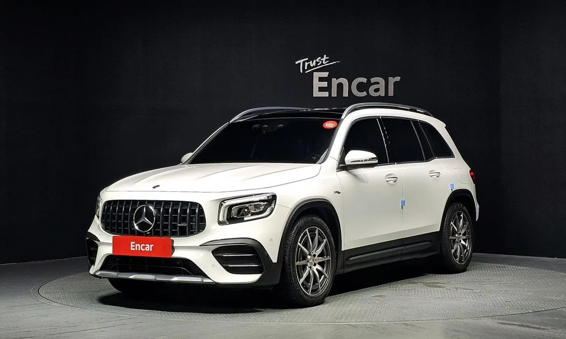 Mercedes-Benz GLB-Class — фото 1