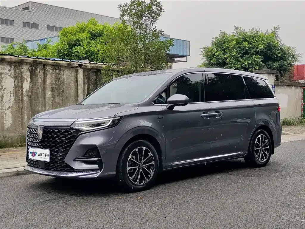 Roewe iMAX8 — фото 1