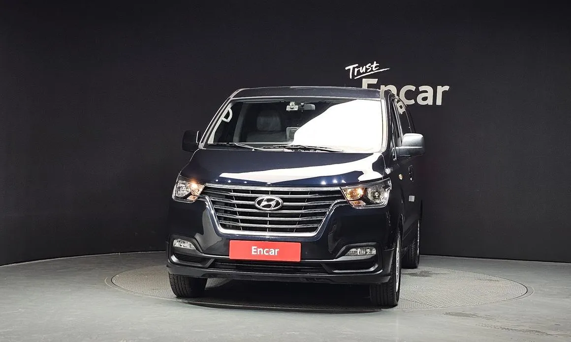 Hyundai Starex — фото 6