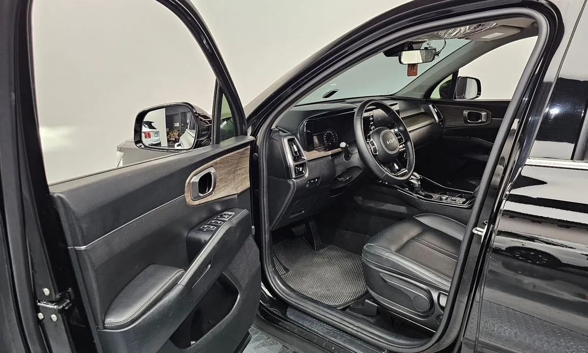 Kia Sorento — фото 6