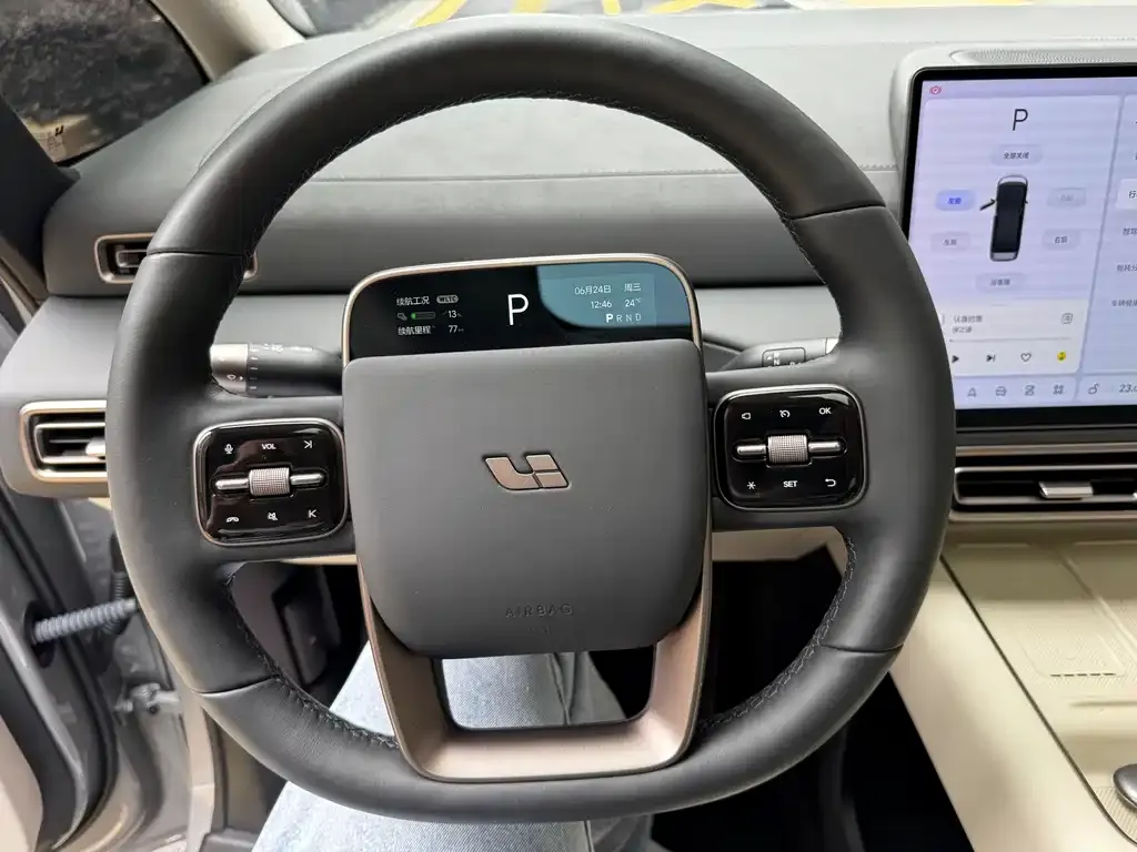 Li Auto MEGA — фото 2