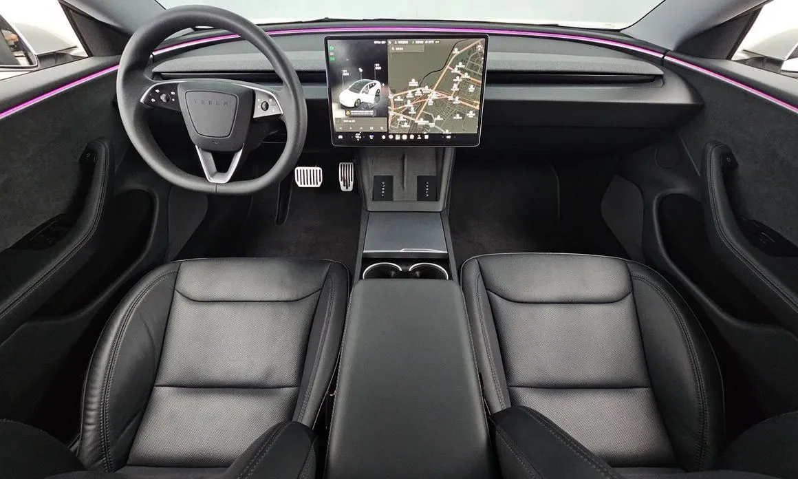 Tesla Model 3 — фото 7