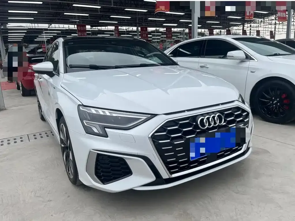 Audi A3 2024 из CN, фото 4