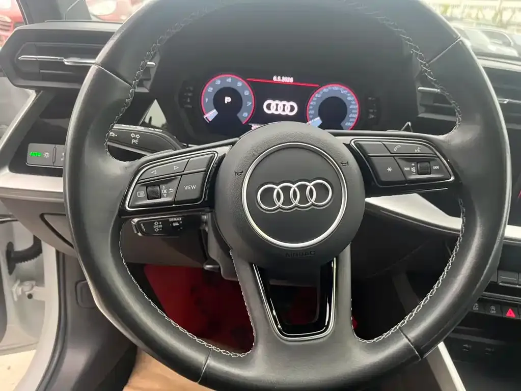 Audi A3 2024 из CN, фото 8