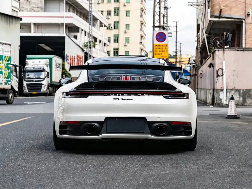 Porsche 911 — фото 7