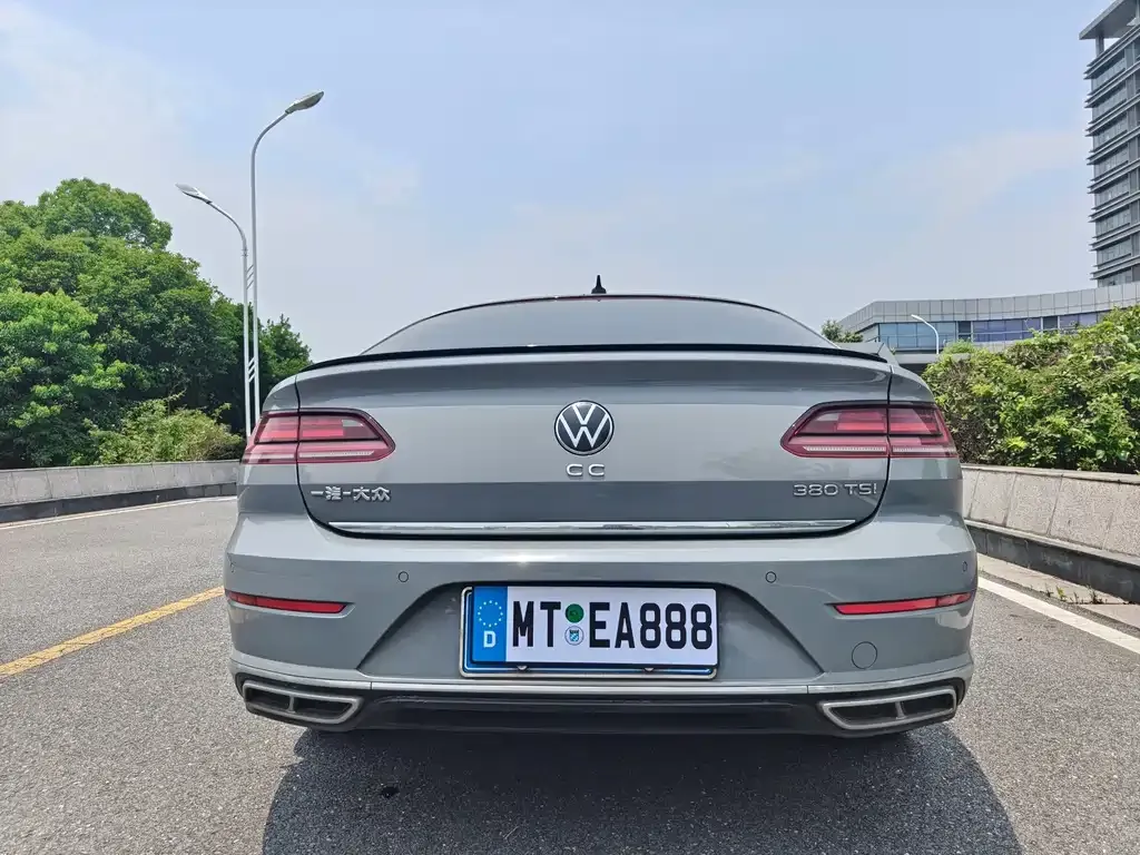 Volkswagen CC — фото 5