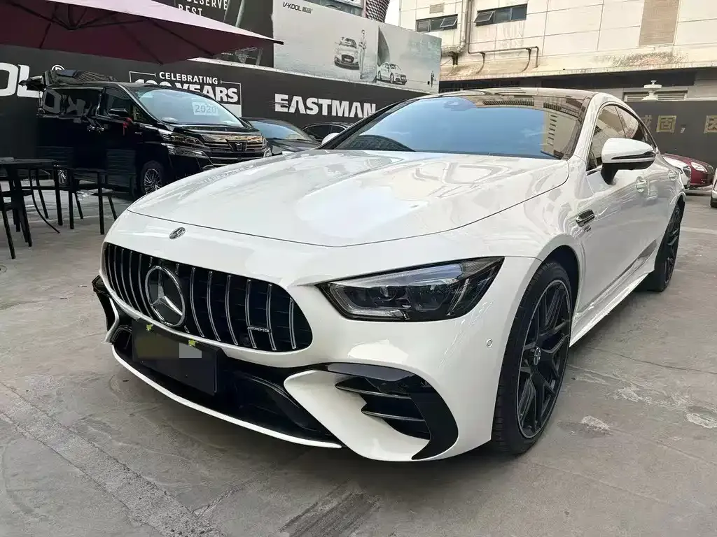 Mercedes-Benz AMG GT — фото 1