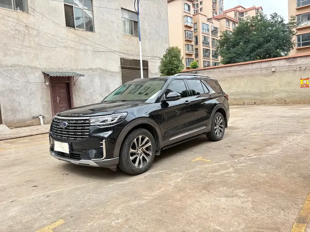 Ford Explorer 2023 из CN, фото 9