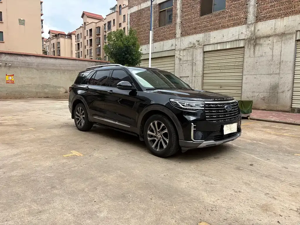 Ford Explorer 2023 из CN, фото 8