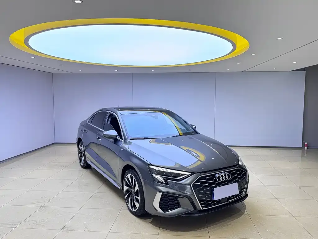 Audi A3 — фото 2